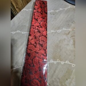 Mens New Red Paisley Pattern Tie